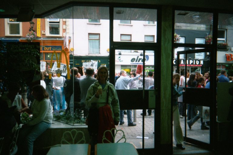 
Okay, We're no longer in Scotland, but in Galway, Ireland.  I met back up
with Amy.  There were a bunch of protesters outside protesting McDonalds
for some reason, so we decided to go in for some ice cream.
